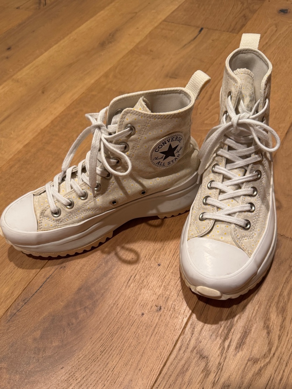 Converse Run Star Hike High Top Platform “Daisy Pack”